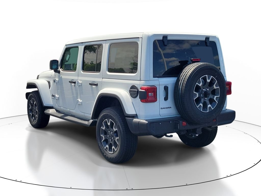 New 2026 Bright White Clear-Coat Exterior Paint Jeep Sahara image 3