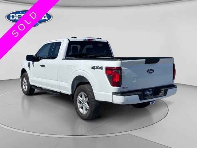 New 2026 White Ford XLT image 3