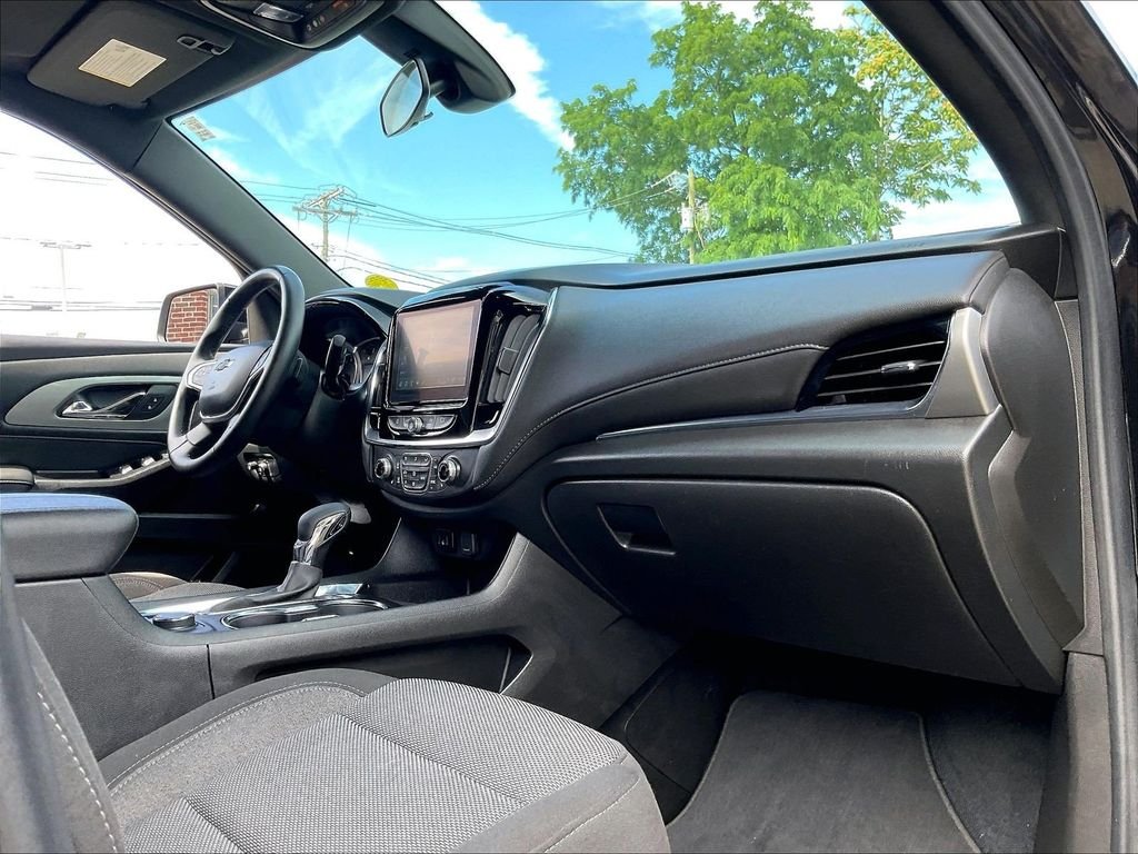 Used 2023 Black Chevrolet LT image 14