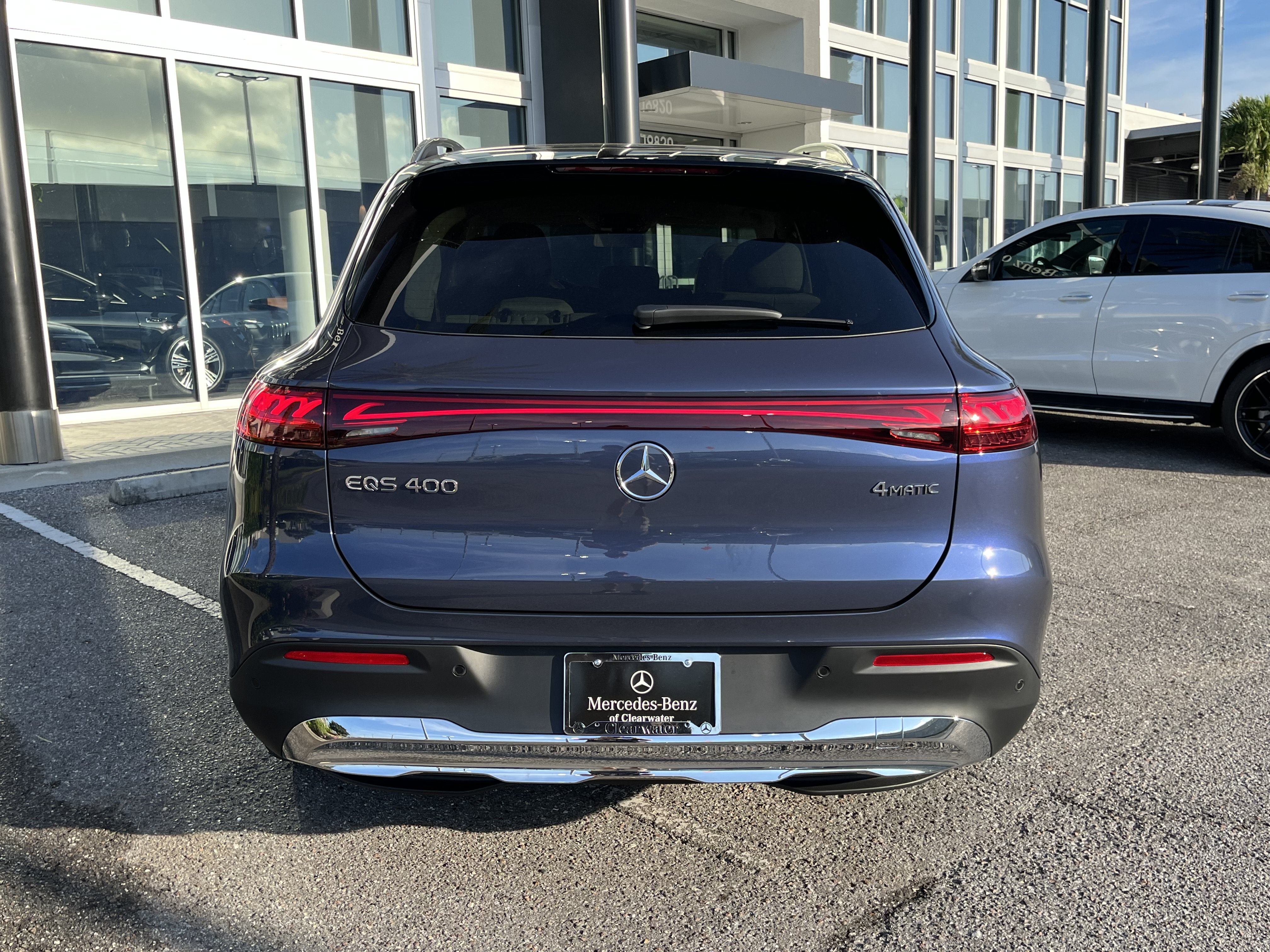 New 2026 Twilight Blue Metallic Mercedes-Benz EQS 400 image 5
