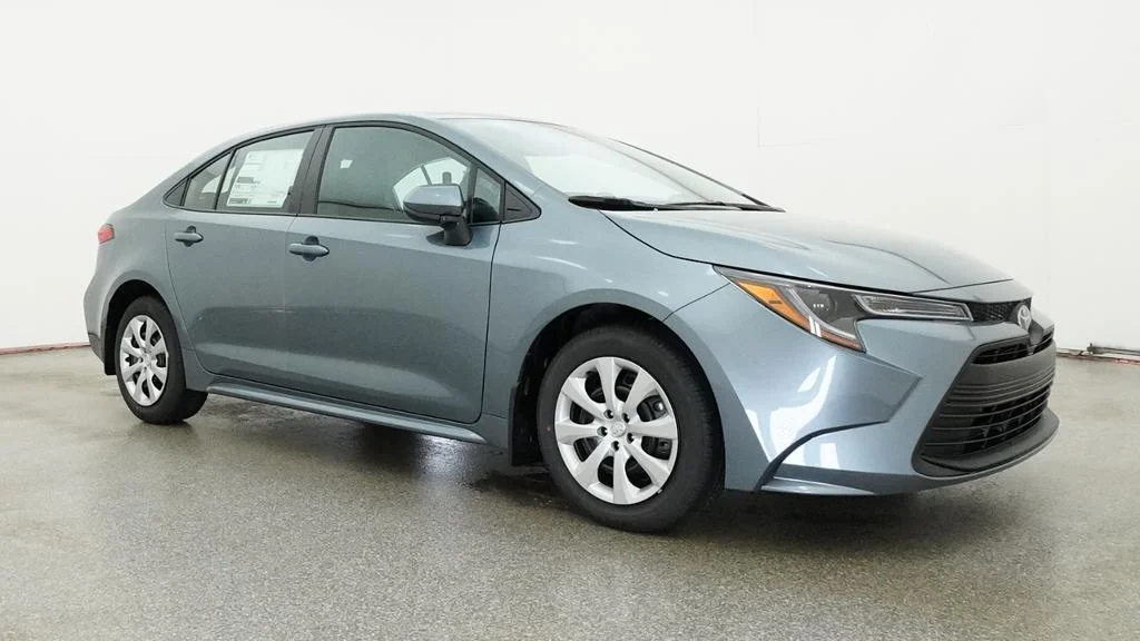 New 2027 Celestite Toyota LE image 9