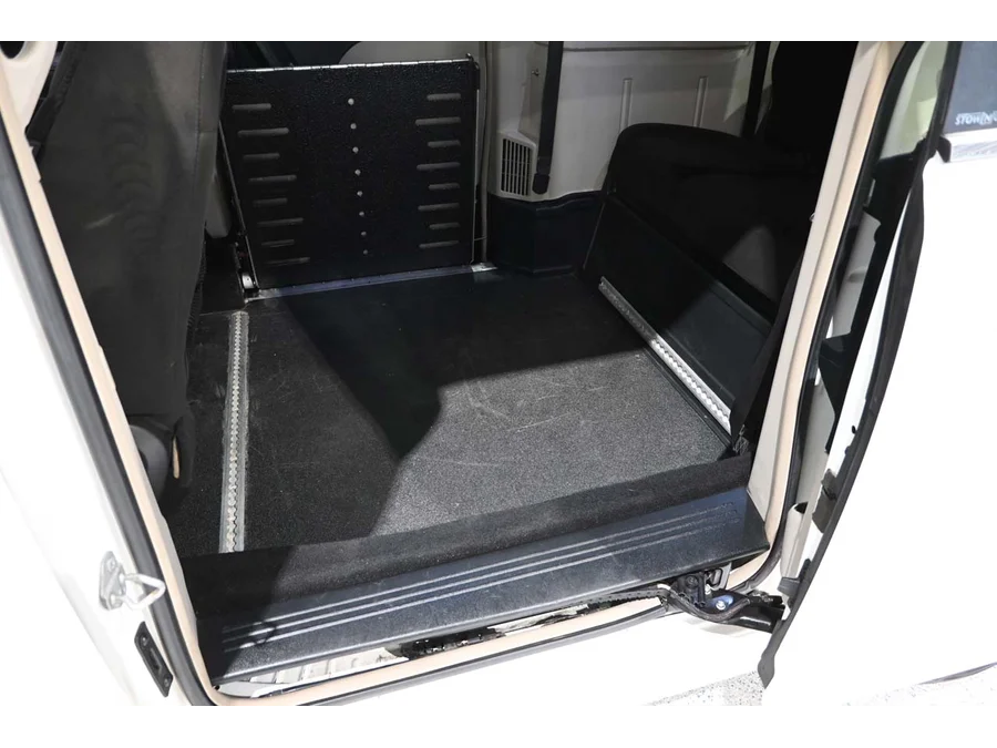 Used 2012 WHITE Dodge Crew Mobility Handicap Van image 26