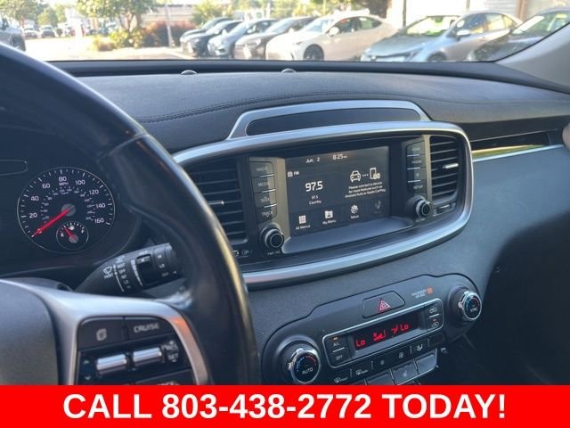 Used 2020 Silver Kia LX image 20