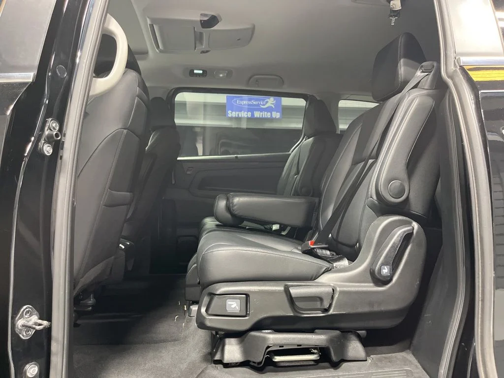 2023 Honda Odyssey Touring - Photo 36