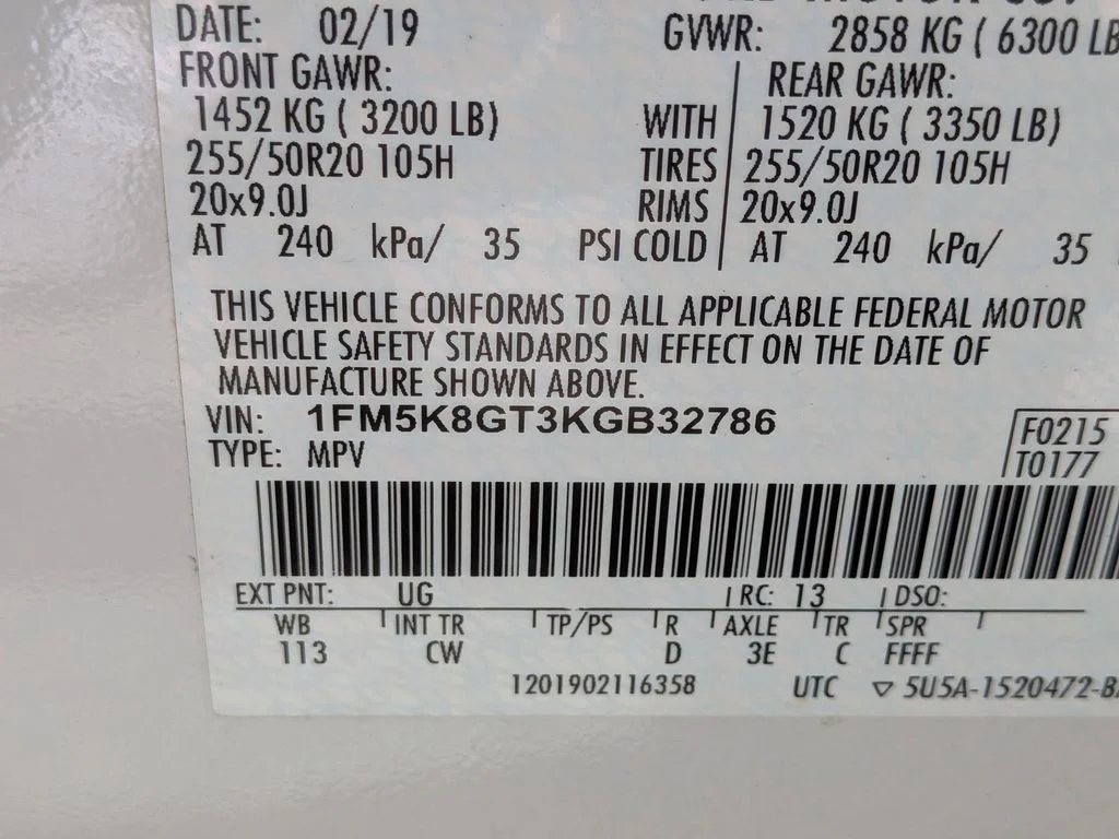 Used 2019 White Ford Sport image 37