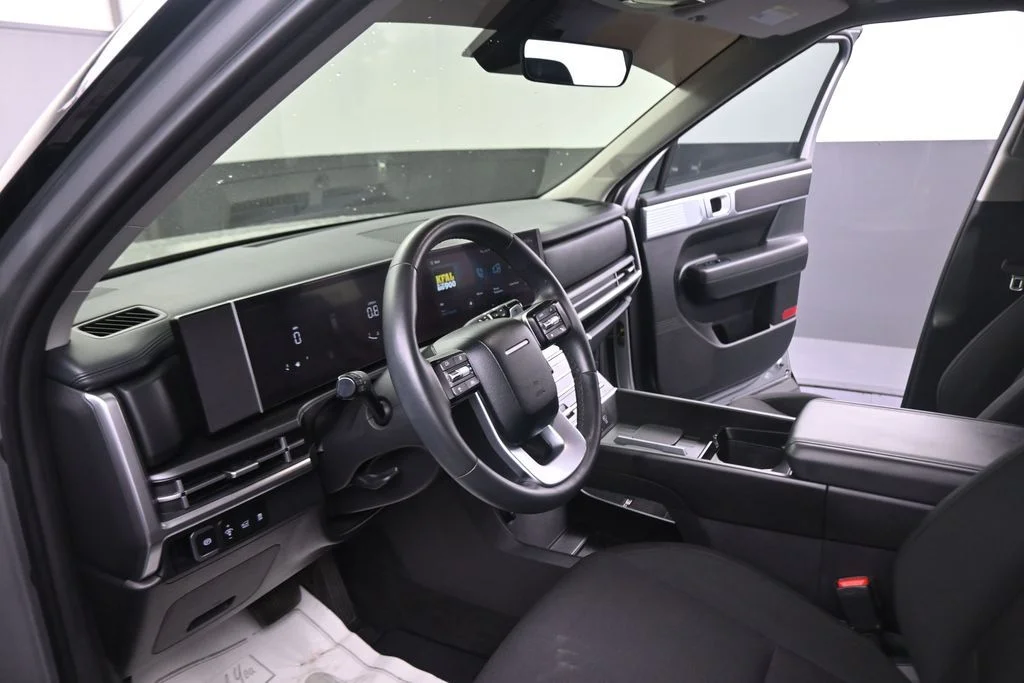 Used 2024 Silver Hyundai SE image 40