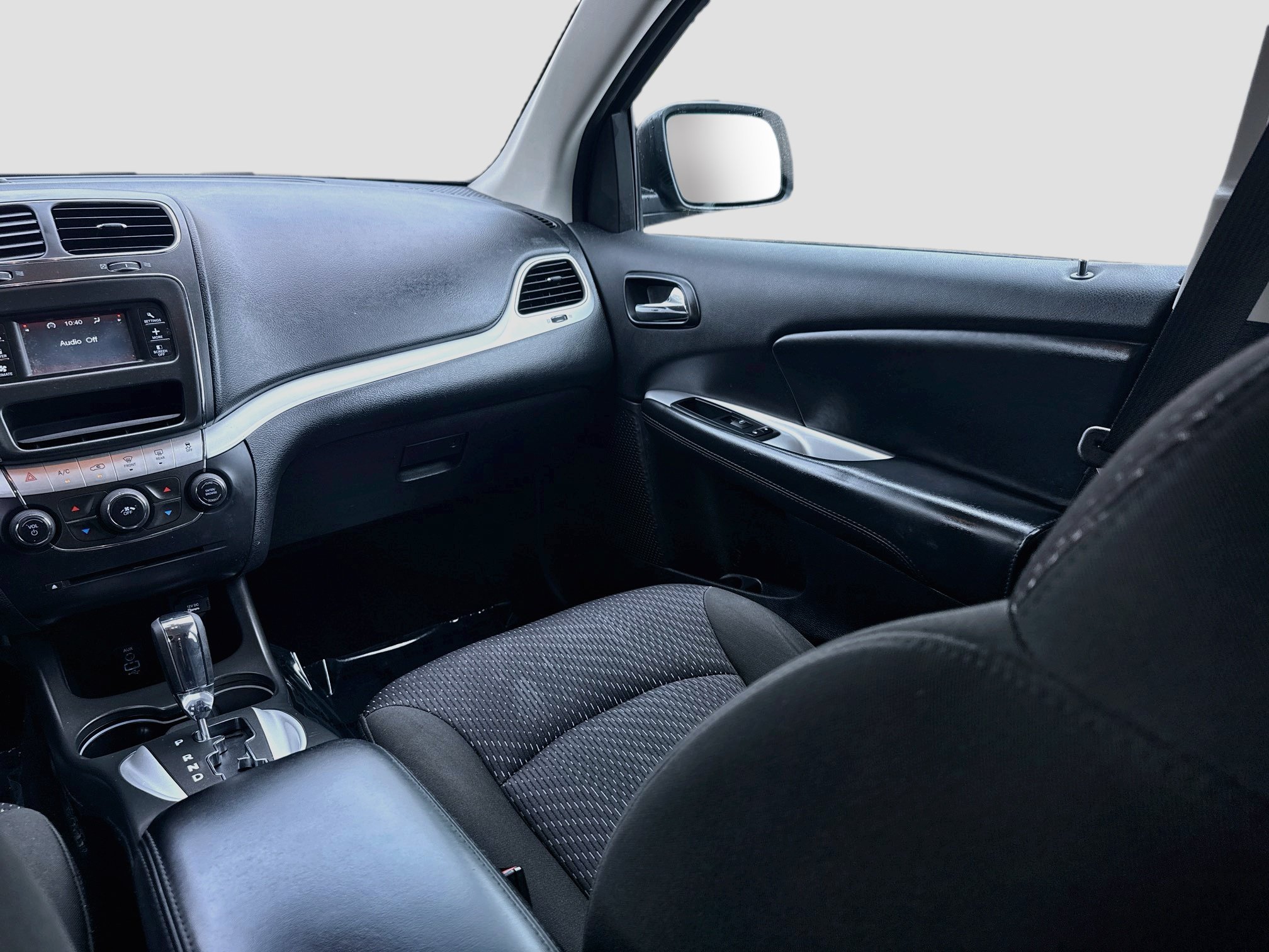 Used 2019 Pitch Black Clearcoat Dodge SE image 18