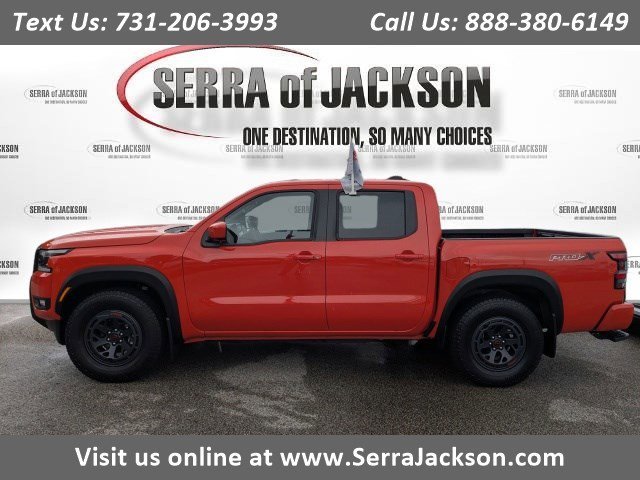 2025 Nissan Frontier PRO-X Crew Cab 4X2's photo