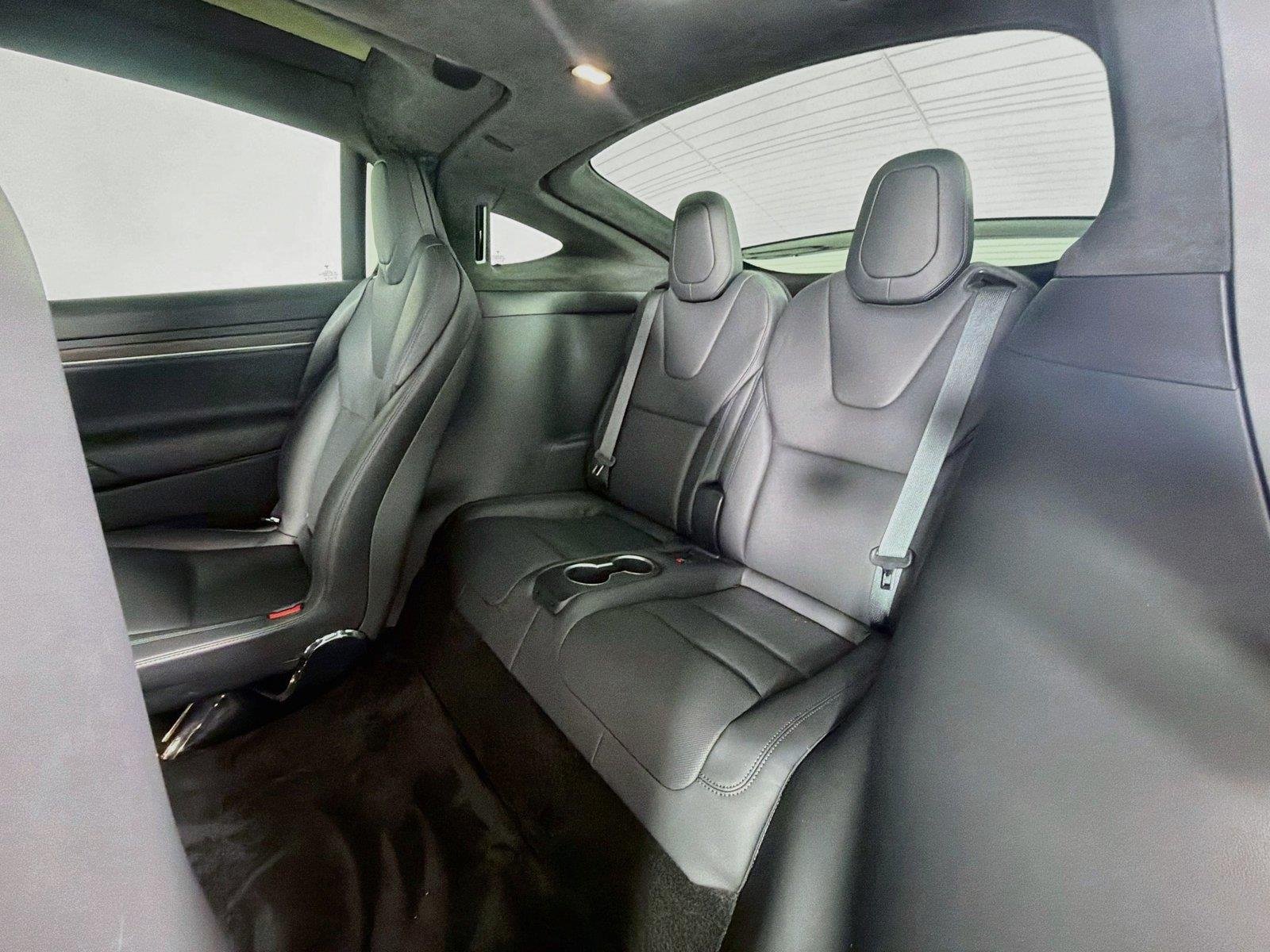 Used 2023  Tesla  image 19
