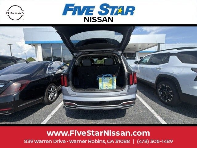 Used 2023 Silver Kia SX-Prestige image 13