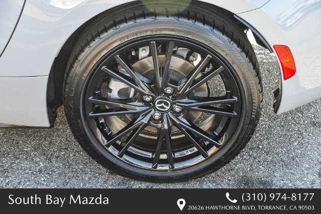 Certified Used 2025 Gray Mazda Club image 8