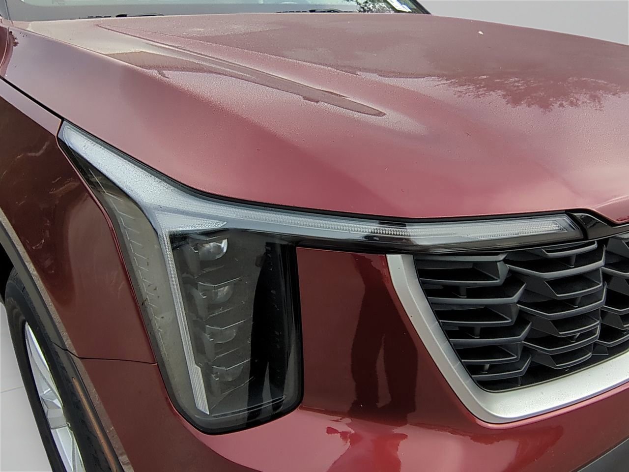 Certified Used 2025 Dawning Red Kia LX image 25