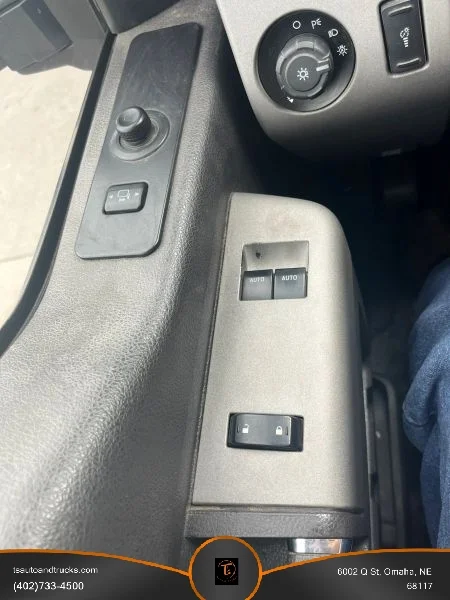 Used 2015 White Ford Lariat Pickup 4D 6 3/4 ft image 23