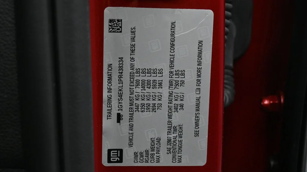 Used 2023 Red Cadillac Sport image 24