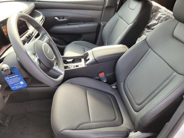New 2026 White Hyundai SEL FWD image 15