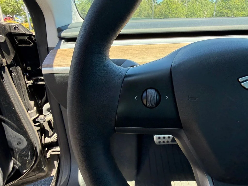 Used 2023 Solid Black Tesla Long Range image 11