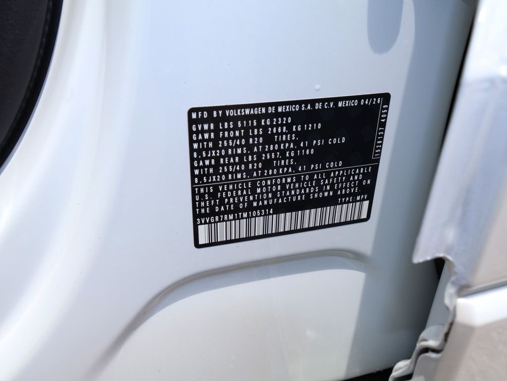 New 2026 White Volkswagen 2.0T SE R-Line Black image 33