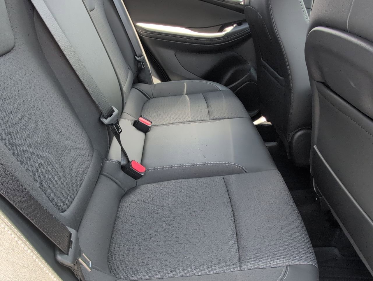 Used 2023 Summit White Buick Preferred image 24
