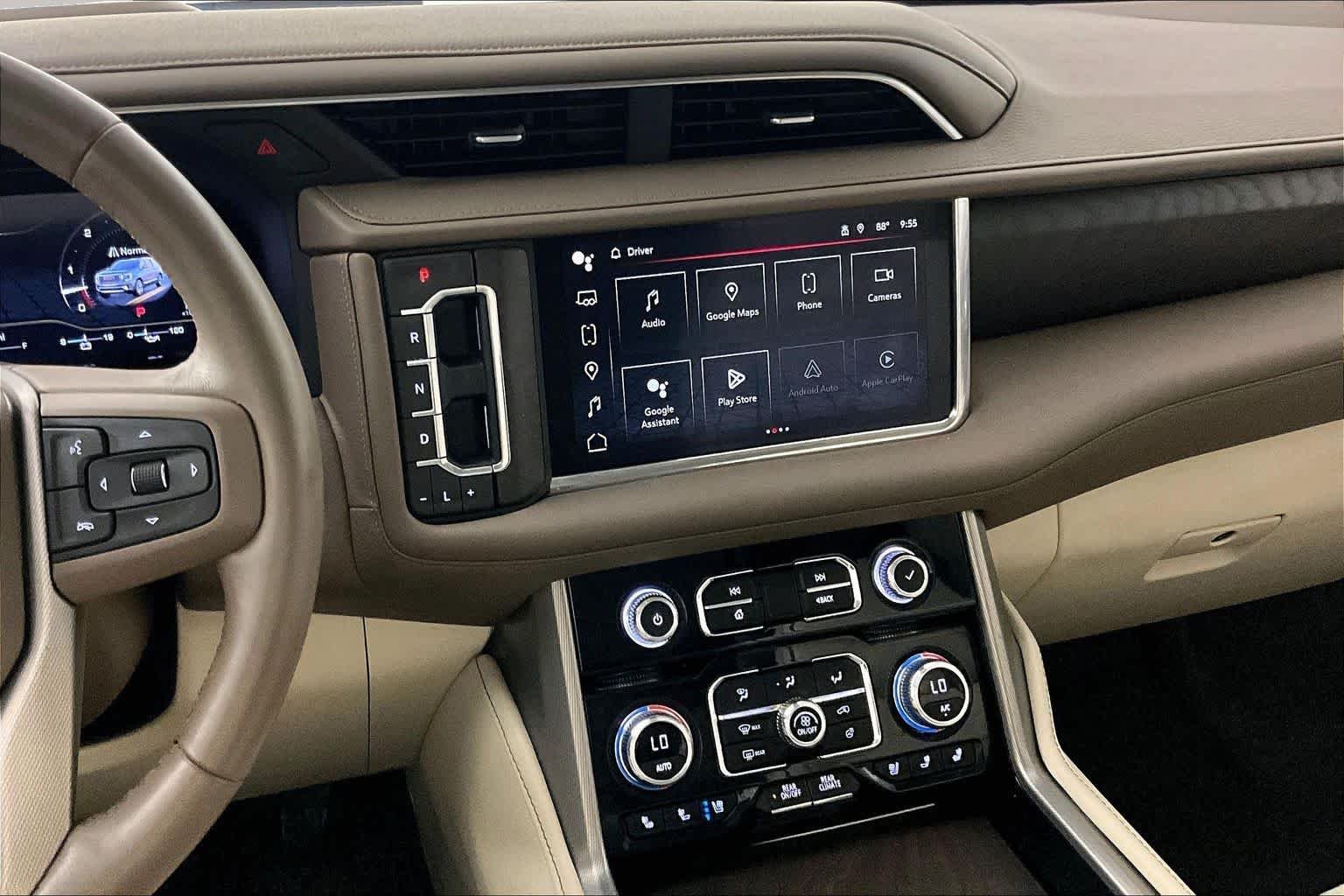 Used 2023 White Frost Tricoat GMC Denali image 7