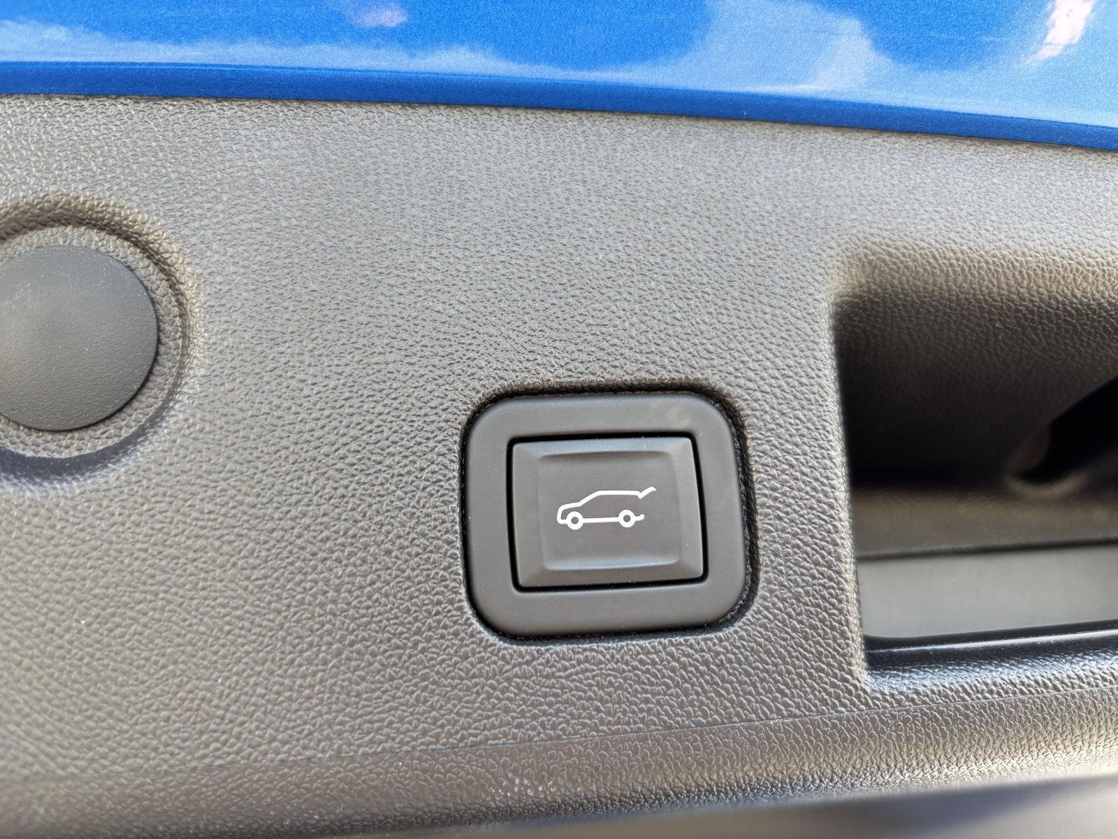Used 2024 Riptide Blue Metallic Chevrolet LT image 37