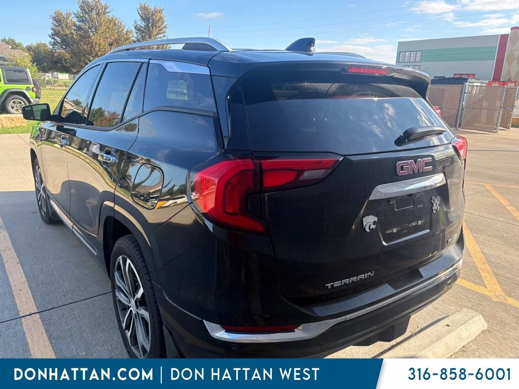 Used 2018 Black GMC Denali image 4