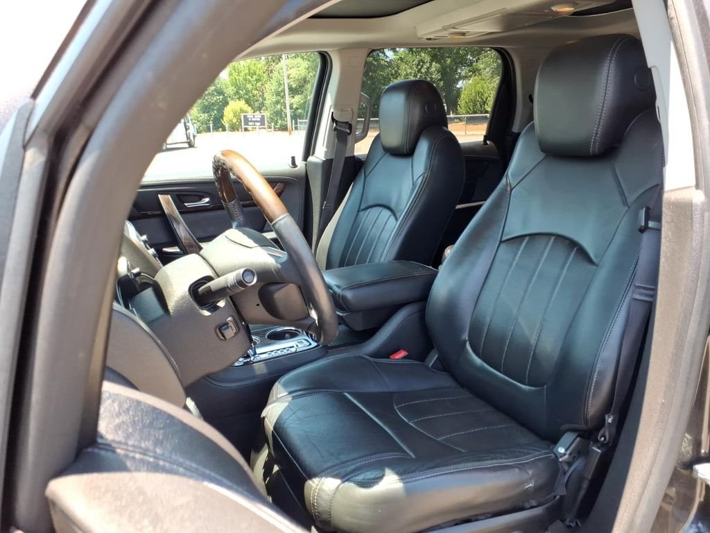 Used 2014 Iridium Metallic GMC Denali image 2