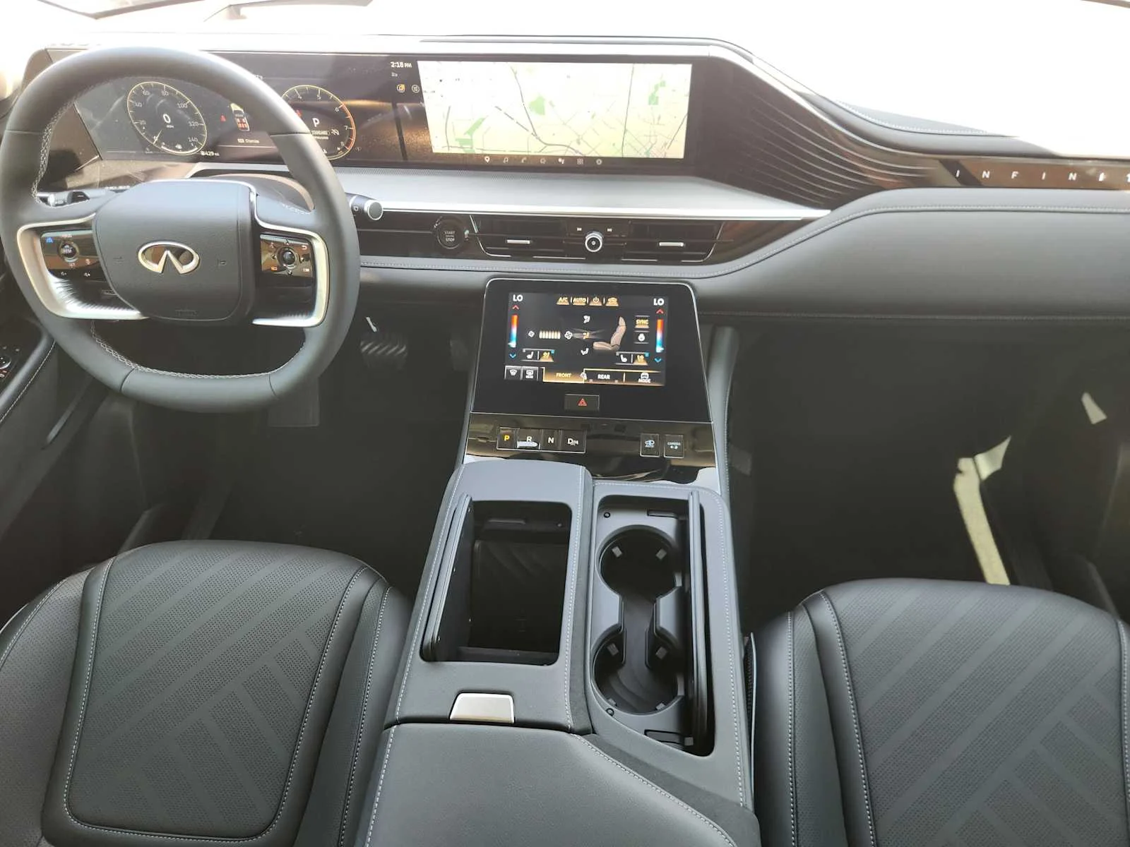 New 2027 RADIANT WHITE INFINITI Luxe 2WD image 20
