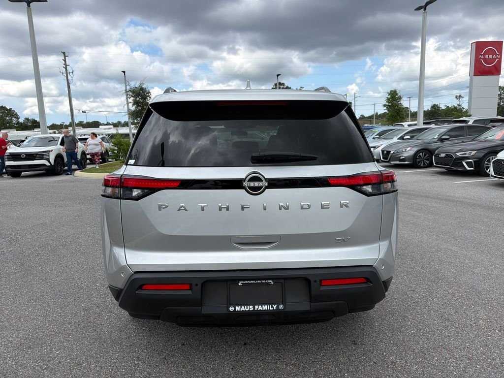 Used 2024 Silver Nissan SV image 6