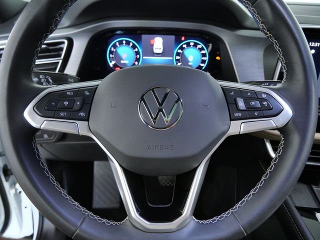 Certified Used 2024  Volkswagen 2.0T SE w/Technology image 23