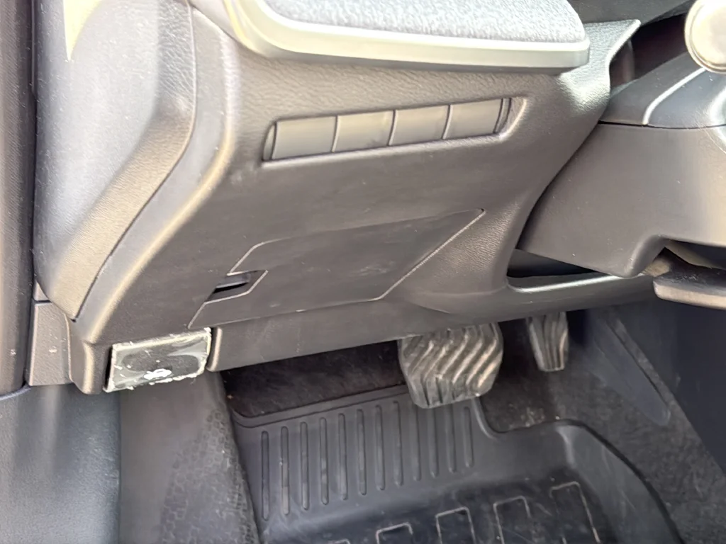 Used 2026 White Nissan SV image 28