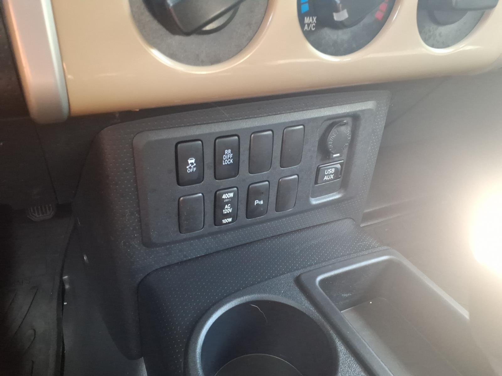 Used 2014 Quicksand Toyota Base image 21