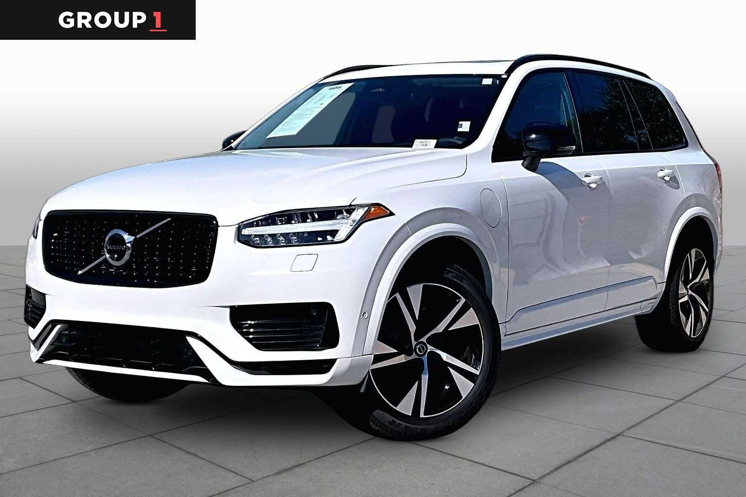 2023 Volvo XC90 Plus