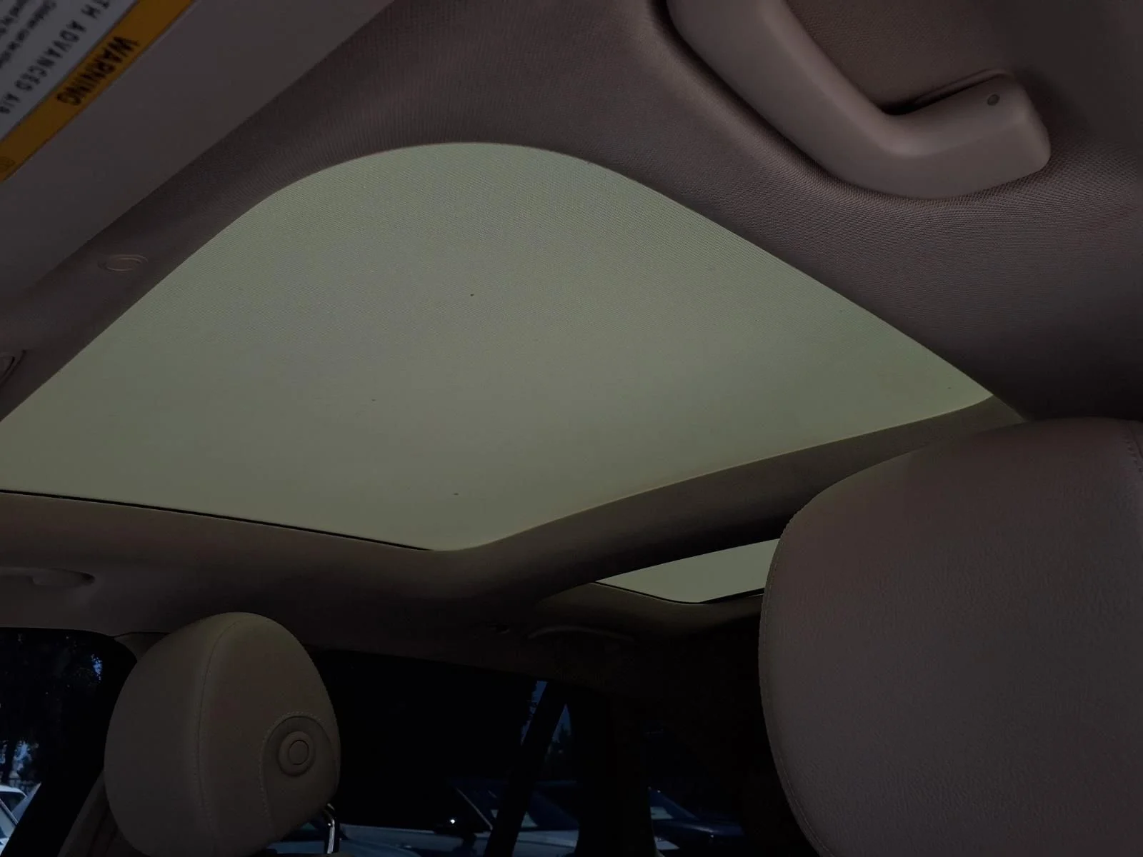 Used 2022 White Mercedes-Benz GLC 300 image 18