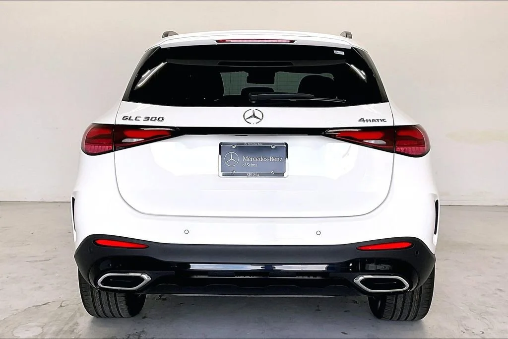 New 2026 Polar White Mercedes-Benz GLC 300 image 16