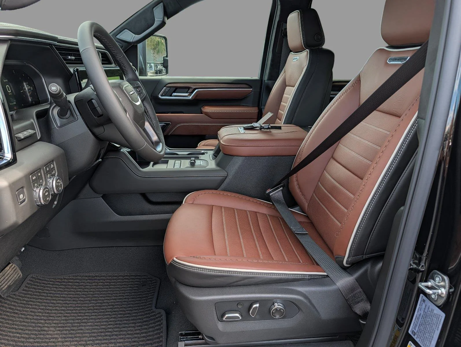 New 2026 Onyx Black GMC Denali Ultimate DRW image 11