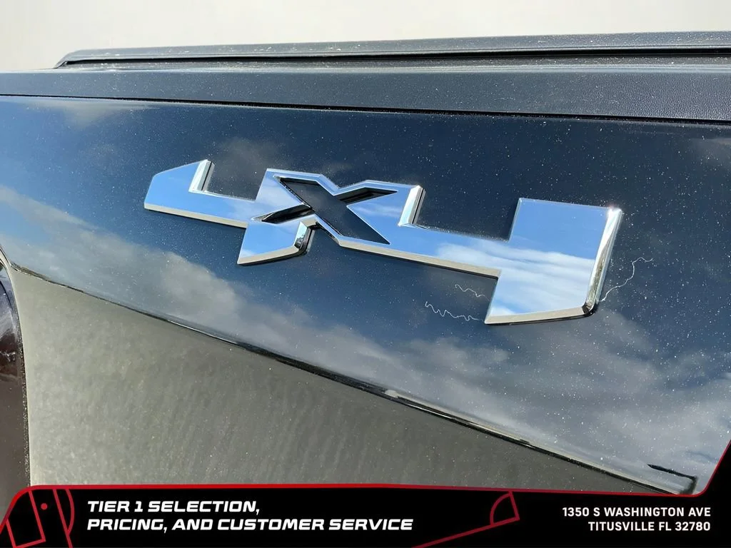 New 2026 Onyx Black GMC SLT image 43