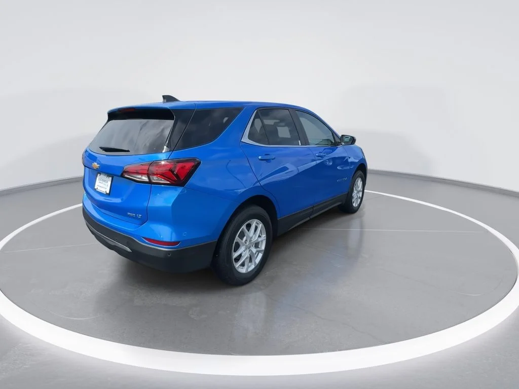 Used 2024 Blue Chevrolet LT image 8