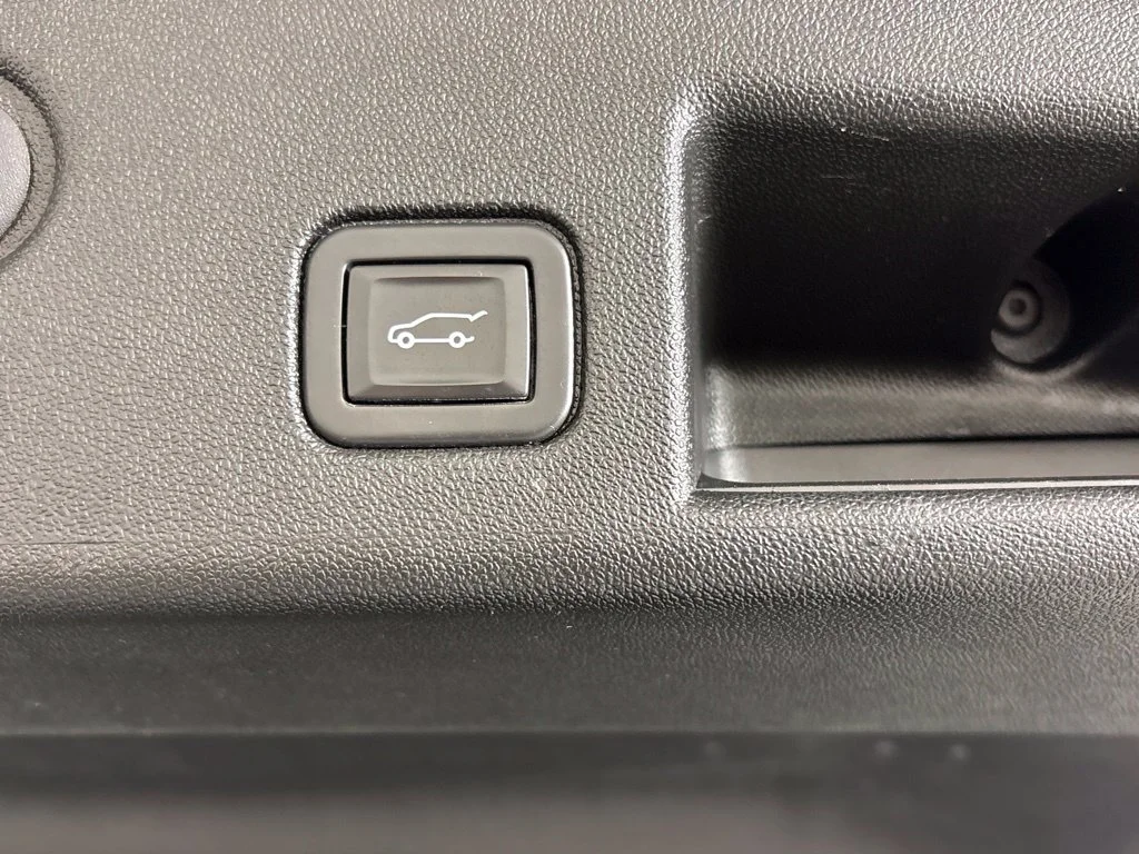 Used 2021 Gray Chevrolet LT image 22