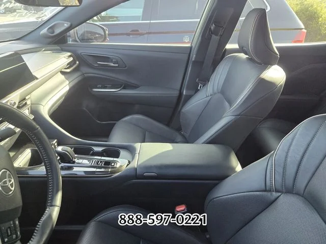 Used 2024 Black TOYOTA PLATINUM image 7