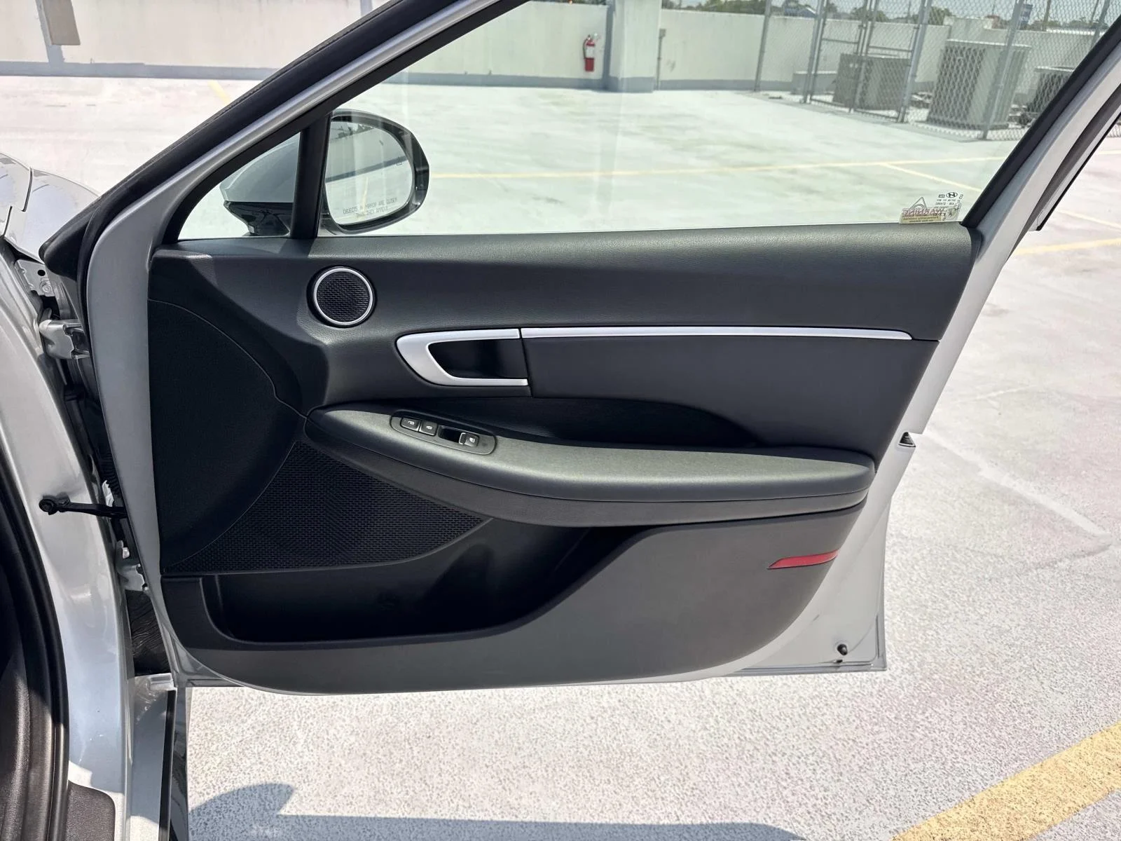 2025 Hyundai Sonata SEL - Photo 13
