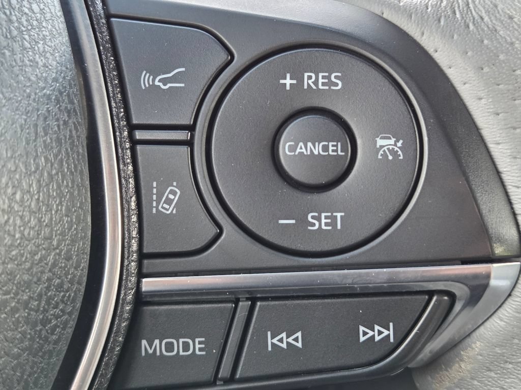 Used 2020 Celestial Silver Metallic Toyota Hybrid Limited image 19