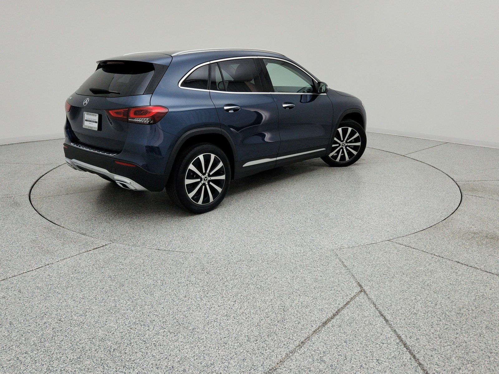 Used 2023 Denim Blue Metallic Mercedes-Benz GLA 250 image 7