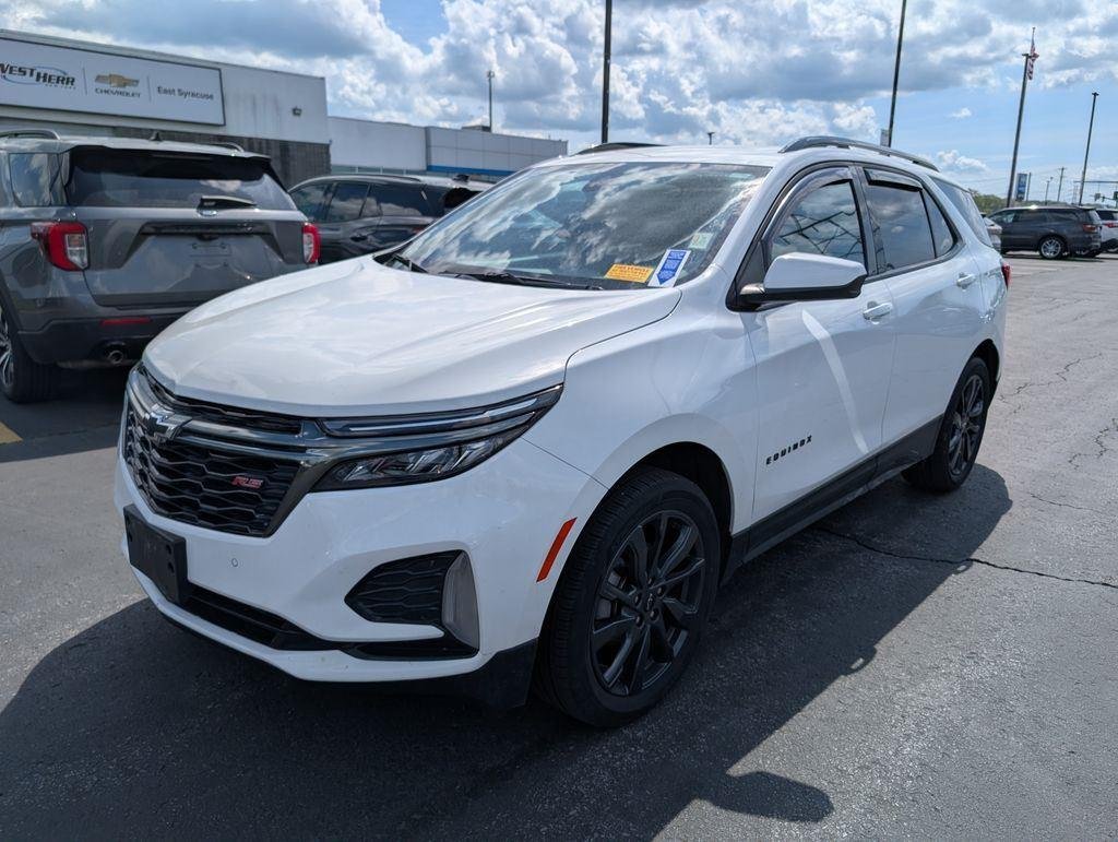 Used 2023 Summit White Chevrolet RS image 4