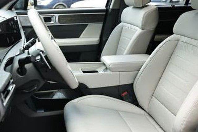 2026 Hyundai Santa Fe Limited - Photo 9