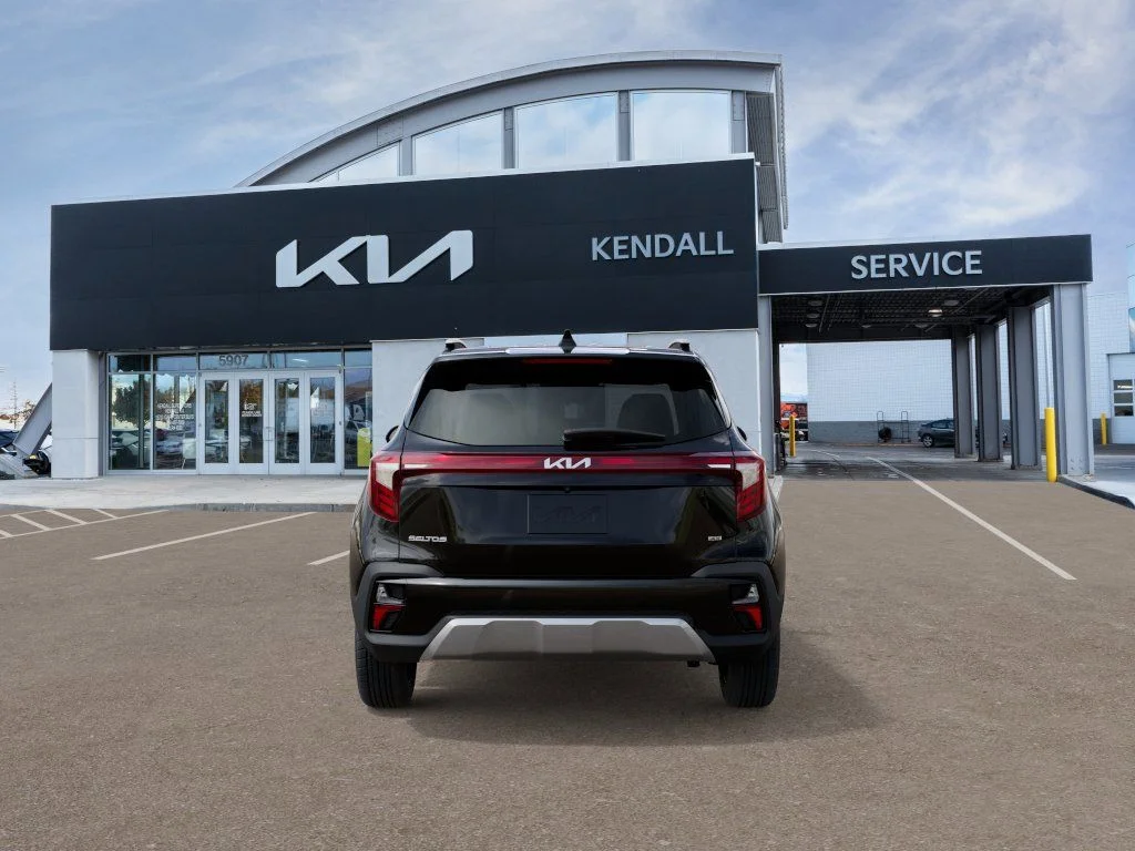 New 2026 Fusion Black Kia EX image 5