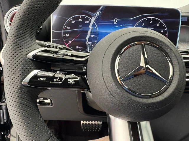New 2026 Black Mercedes-Benz GLC 300 image 24