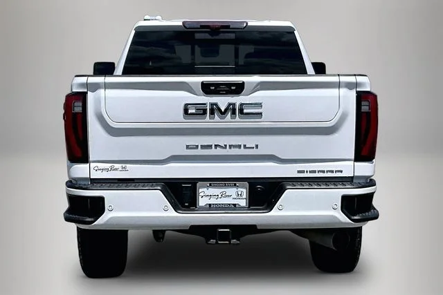 Used 2024 White GMC Denali Ultimate image 6