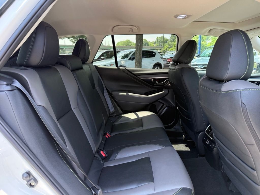 Used 2024 White Subaru Onyx Edition XT image 29