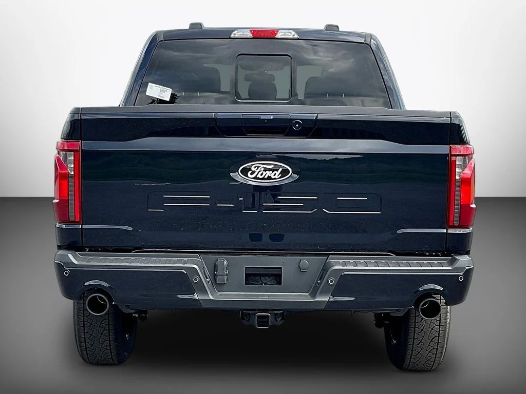 New 2026 Antimatter Blue Metallic Ford XLT image 4