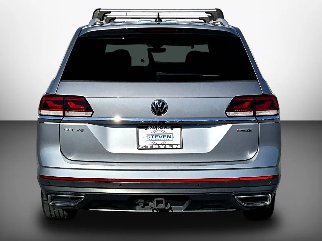 Used 2021 Pyrite Silver Metallic Volkswagen SEL image 5